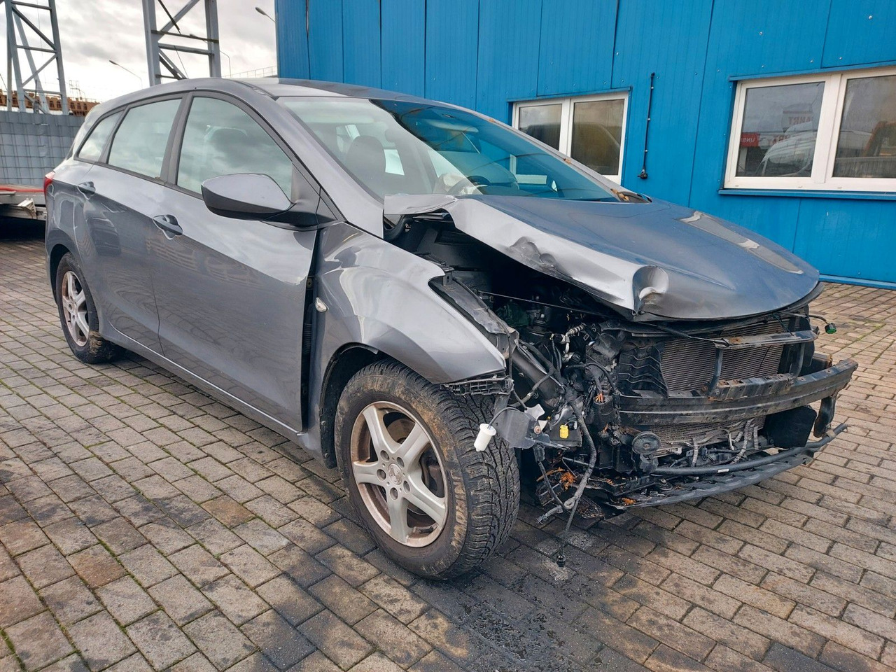 Hyundai i30 cw Classic Klima - Kombi: obrázek 1 Hyundai i30 cw Classic Klima - Kombi: obrázek 1