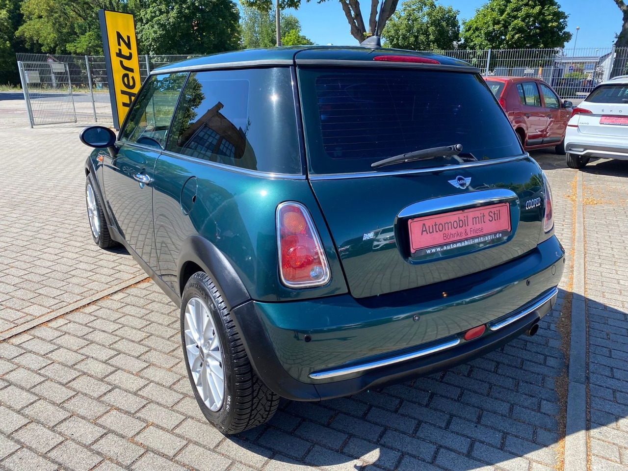 MINI COOPER Mini Cooper Klima Teilleder Alu PDC - Osobní auto: obrázek 5 MINI COOPER Mini Cooper Klima Teilleder Alu PDC - Osobní auto: obrázek 5
