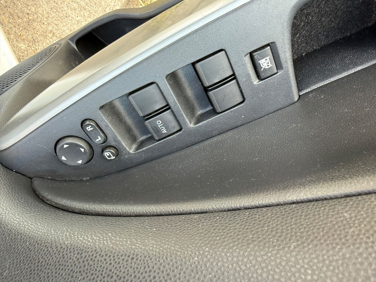 Osobní auto Mazda 2 Lim. 1.3 Origami 5 TÜER KLIMA SHZ TÜV NEU: obrázek 18