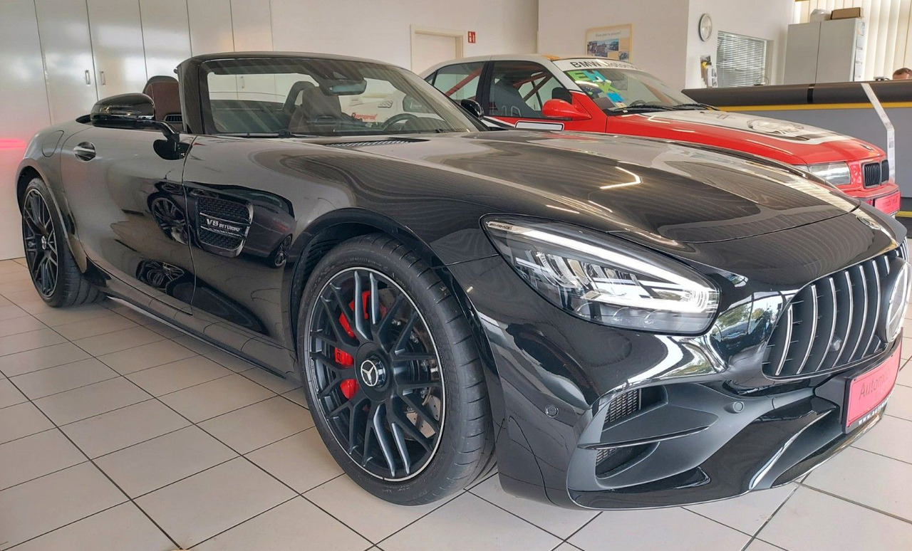 Mercedes-Benz AMG GT Roadster Nappa Burmester - Kabriolet: obrázek 2 Mercedes-Benz AMG GT Roadster Nappa Burmester - Kabriolet: obrázek 2