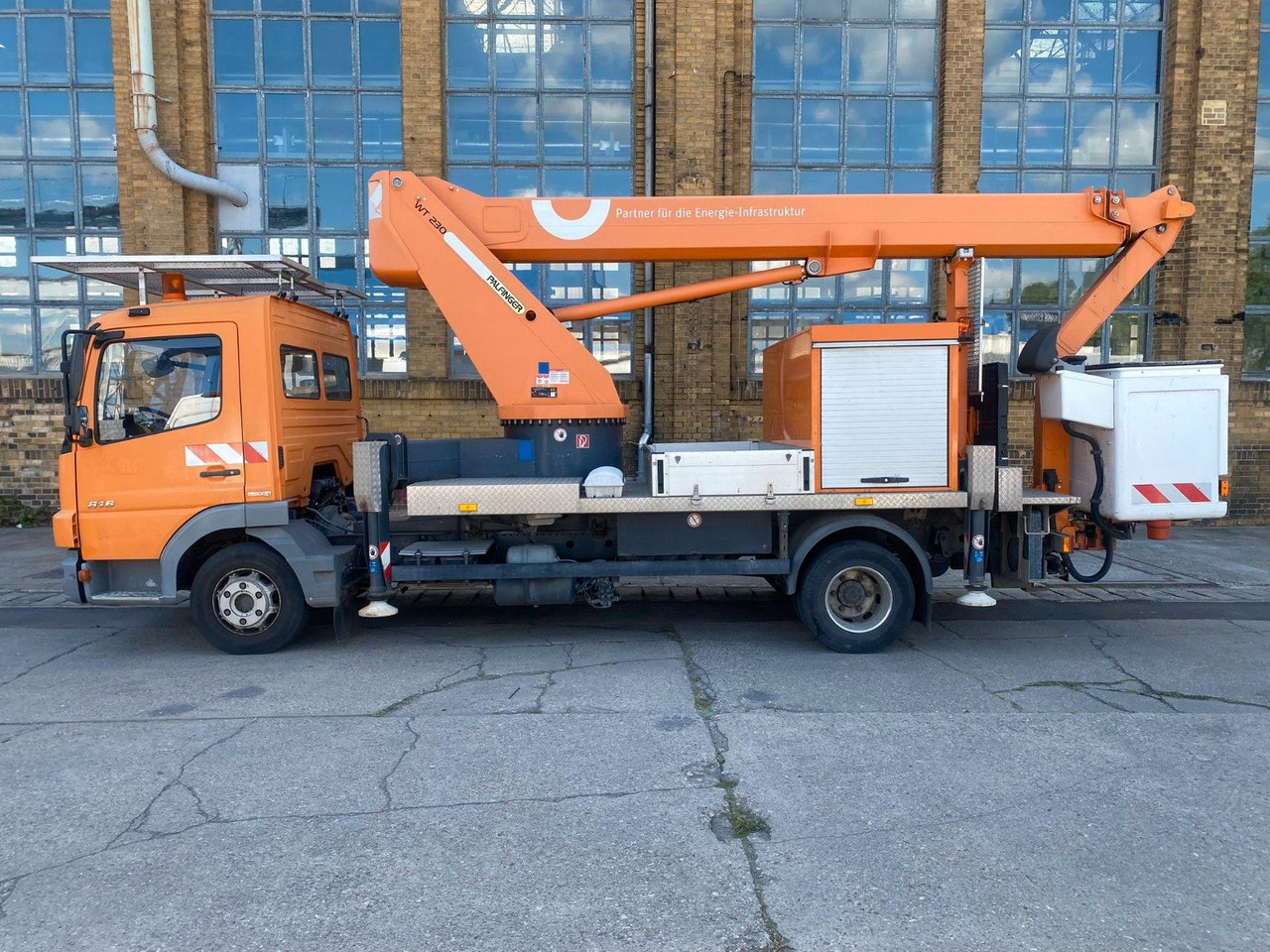Mercedes-Benz ATEGO WUMAG ELEVANT WT230 23m TÜV - Autoplošina: obrázek 5 Mercedes-Benz ATEGO WUMAG ELEVANT WT230 23m TÜV - Autoplošina: obrázek 5