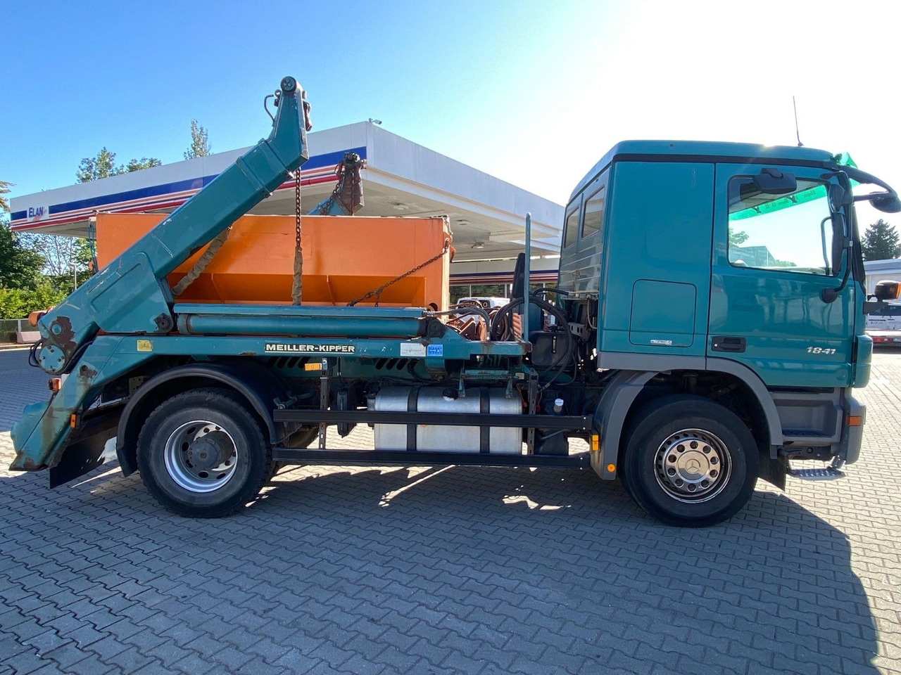 Mercedes-Benz Actros 2/3 6-Zyl. 1841 MEILER ABSATZKIPP. WINTER - Sklápěč: obrázek 3 Mercedes-Benz Actros 2/3 6-Zyl. 1841 MEILER ABSATZKIPP. WINTER - Sklápěč: obrázek 3