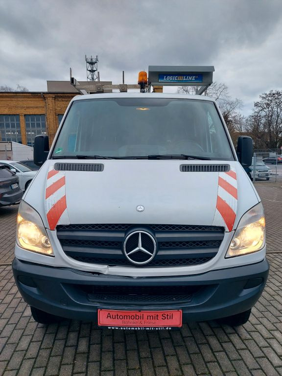 Mercedes-Benz Sprinter II DoKa 316 CDI 4X4 Pritsche 6 Sitze Mercedes-Benz Sprinter II DoKa 316 CDI 4X4 Pritsche 6 Sitze - Plachtová dodávka, Dodávka s dvojitou kabinou: obrázek 4 Mercedes-Benz Sprinter II DoKa 316 CDI 4X4 Pritsche 6 Sitze Mercedes-Benz Sprinter II DoKa 316 CDI 4X4 Pritsche 6 Sitze - Plachtová dodávka, Dodávka s dvojitou kabinou: obrázek 4