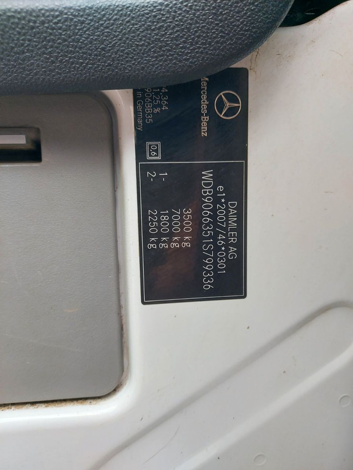 Mercedes-Benz Sprinter II Kasten 316 CDI MIXTO 6 SITZER MAXI leasing Mercedes-Benz Sprinter II Kasten 316 CDI MIXTO 6 SITZER MAXI: obrázek 28