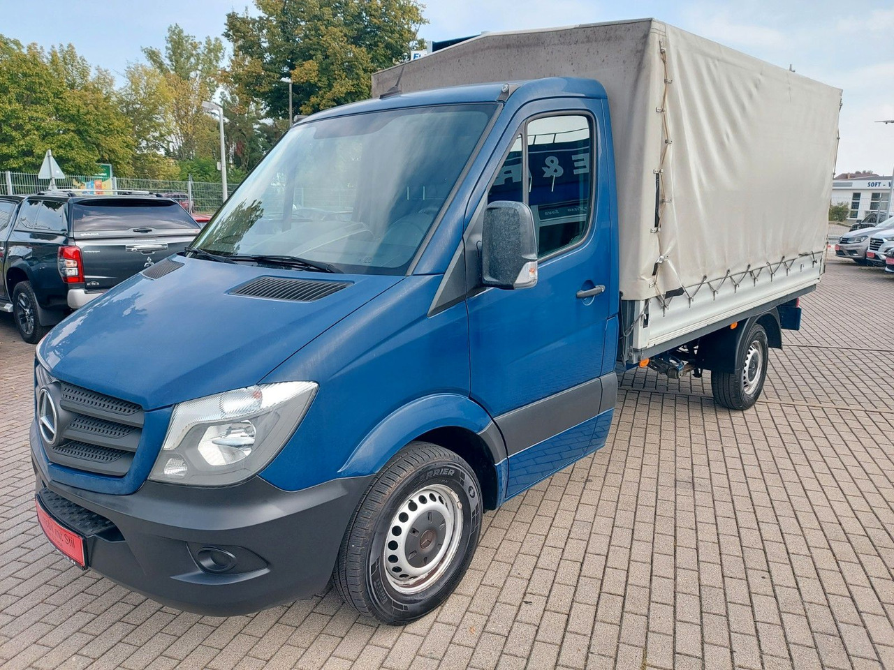 Mercedes-Benz Sprinter II Pritsche 316 Pritsche Plane - Plachtová dodávka: obrázek 3 Mercedes-Benz Sprinter II Pritsche 316 Pritsche Plane - Plachtová dodávka: obrázek 3