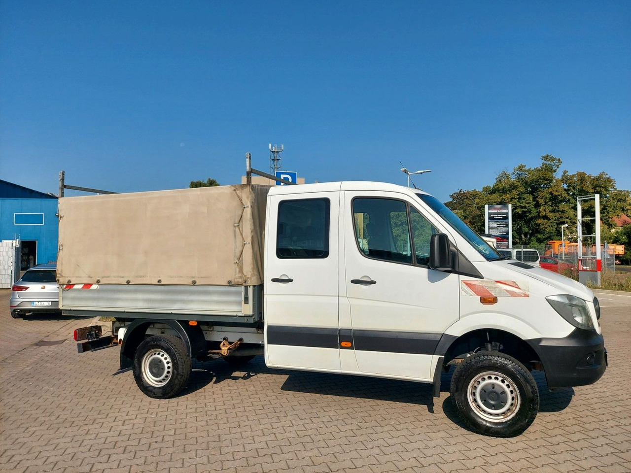 Mercedes-Benz Sprinter II Pritsche DoKa 316 4X4 6Sitze Klima - Plachtová dodávka, Dodávka s dvojitou kabinou: obrázek 5 Mercedes-Benz Sprinter II Pritsche DoKa 316 4X4 6Sitze Klima - Plachtová dodávka, Dodávka s dvojitou kabinou: obrázek 5