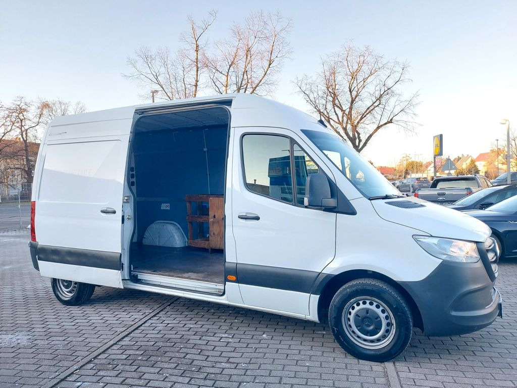 Mercedes-Benz Sprinter III Kasten FWD 211 L2 H2 Klimaautomatik - Minibus, Mikrobus: obrázek 1 Mercedes-Benz Sprinter III Kasten FWD 211 L2 H2 Klimaautomatik - Minibus, Mikrobus: obrázek 1