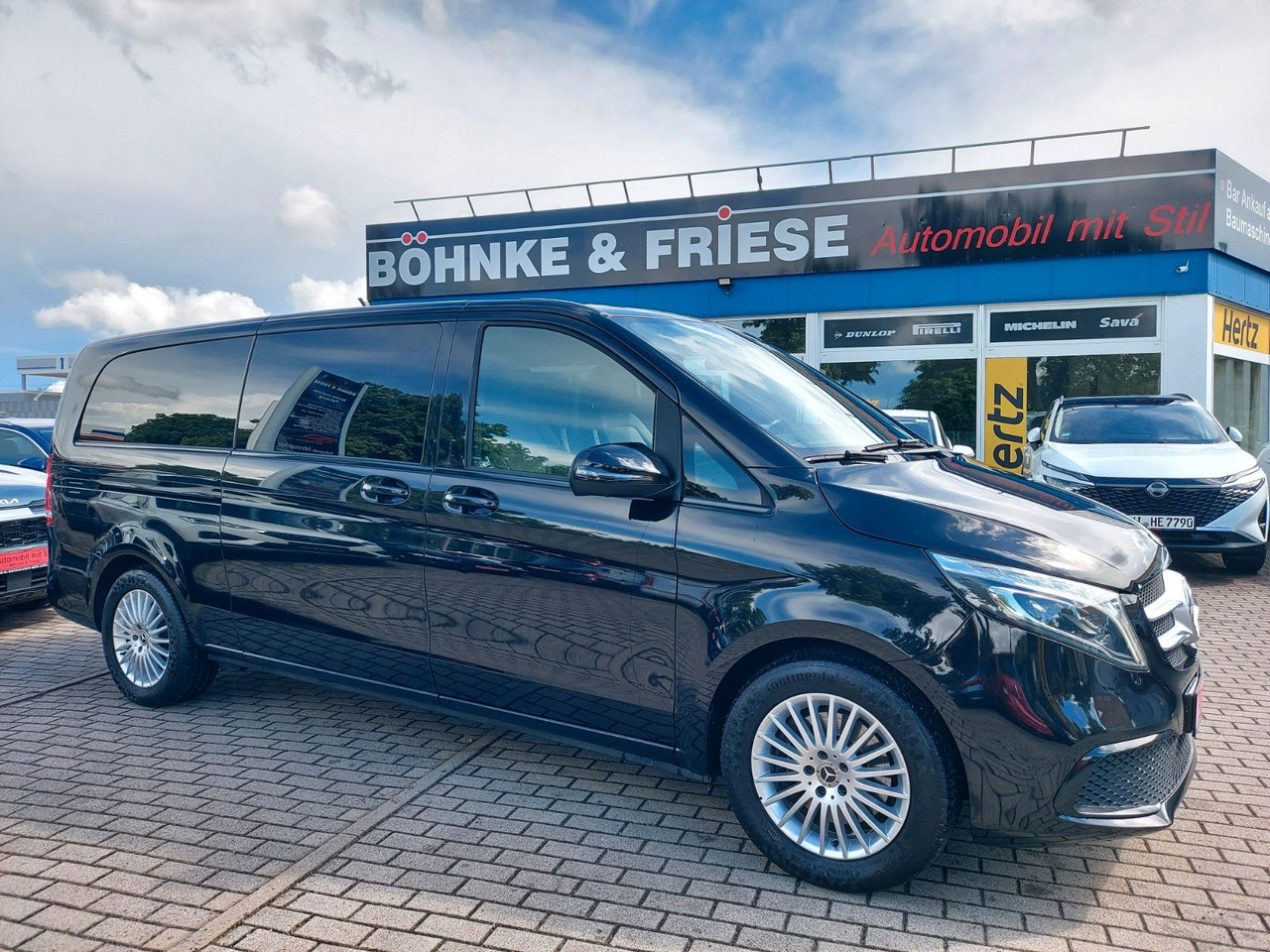Mercedes-Benz V -Klasse V250 d AMG AVANTGARDE extralang 8 Sitz - Mikrobus: obrázek 5 Mercedes-Benz V -Klasse V250 d AMG AVANTGARDE extralang 8 Sitz - Mikrobus: obrázek 5
