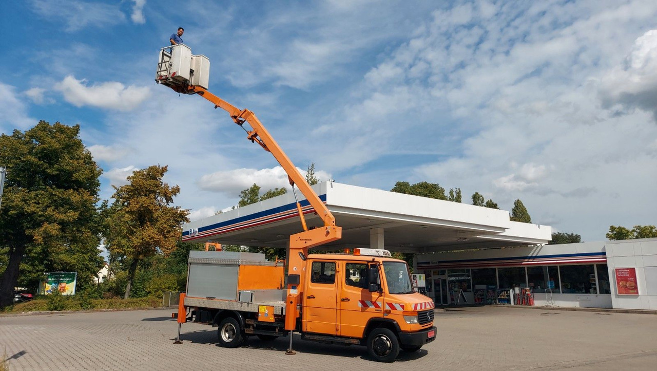 Mercedes-Benz VARIO 816D 4x4 HUB Steiger Ruthmann K130 - Autoplošina: obrázek 1 Mercedes-Benz VARIO 816D 4x4 HUB Steiger Ruthmann K130 - Autoplošina: obrázek 1