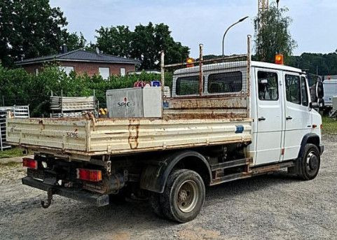 Mercedes-Benz VARIO 816D DOKA MEILER DREISEITENKIPPER - Dodávka sklápěč, Dodávka s dvojitou kabinou: obrázek 4 Mercedes-Benz VARIO 816D DOKA MEILER DREISEITENKIPPER - Dodávka sklápěč, Dodávka s dvojitou kabinou: obrázek 4