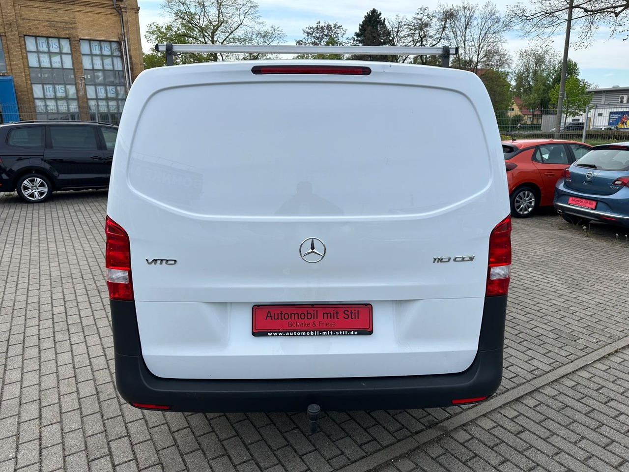 Mercedes-Benz Vito Kasten 110 WORKER PLUS Lang KLIMA TEMPO - Mikrobus: obrázek 5 Mercedes-Benz Vito Kasten 110 WORKER PLUS Lang KLIMA TEMPO - Mikrobus: obrázek 5