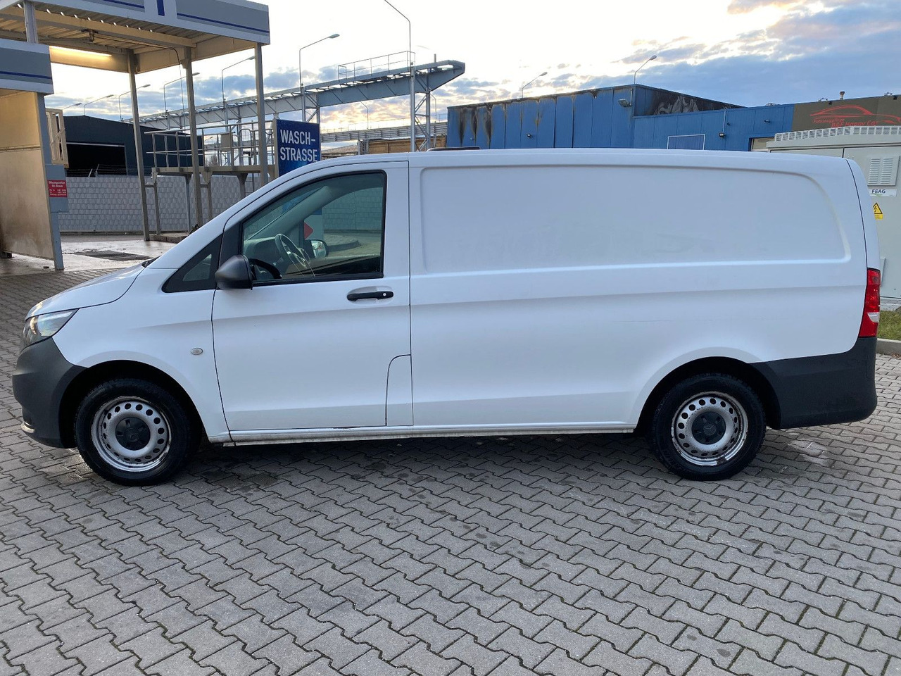 Mercedes-Benz Vito Kasten 114 CD Lang AHK STANDHEIZUNG KLIMA - Mikrobus: obrázek 3 Mercedes-Benz Vito Kasten 114 CD Lang AHK STANDHEIZUNG KLIMA - Mikrobus: obrázek 3