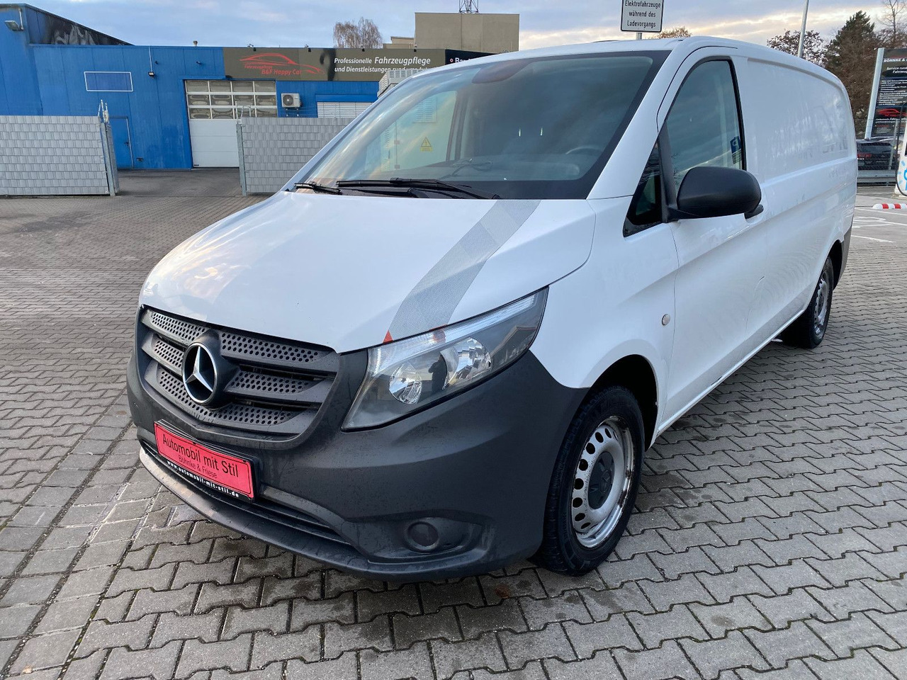 Mercedes-Benz Vito Kasten 114 CD Lang AHK STANDHEIZUNG KLIMA - Mikrobus: obrázek 2 Mercedes-Benz Vito Kasten 114 CD Lang AHK STANDHEIZUNG KLIMA - Mikrobus: obrázek 2