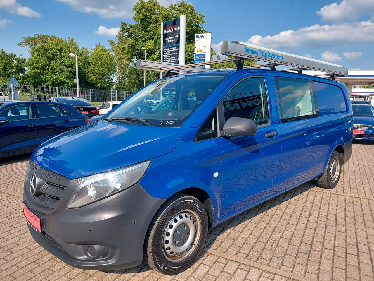Mercedes-Benz Vito Mixto 114 Extra lang Autom. RWD 5Sitze - Mikrobus: obrázek 4 Mercedes-Benz Vito Mixto 114 Extra lang Autom. RWD 5Sitze - Mikrobus: obrázek 4