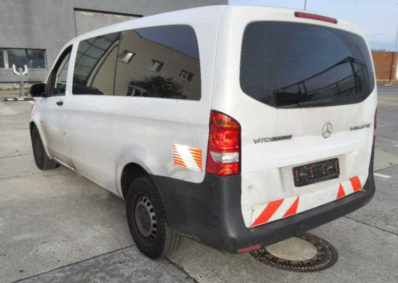 Mercedes-Benz Vito Tourer 114CDI Lang TOURER KLIMA 10 /26 TÜV - Mikrobus: obrázek 3 Mercedes-Benz Vito Tourer 114CDI Lang TOURER KLIMA 10 /26 TÜV - Mikrobus: obrázek 3