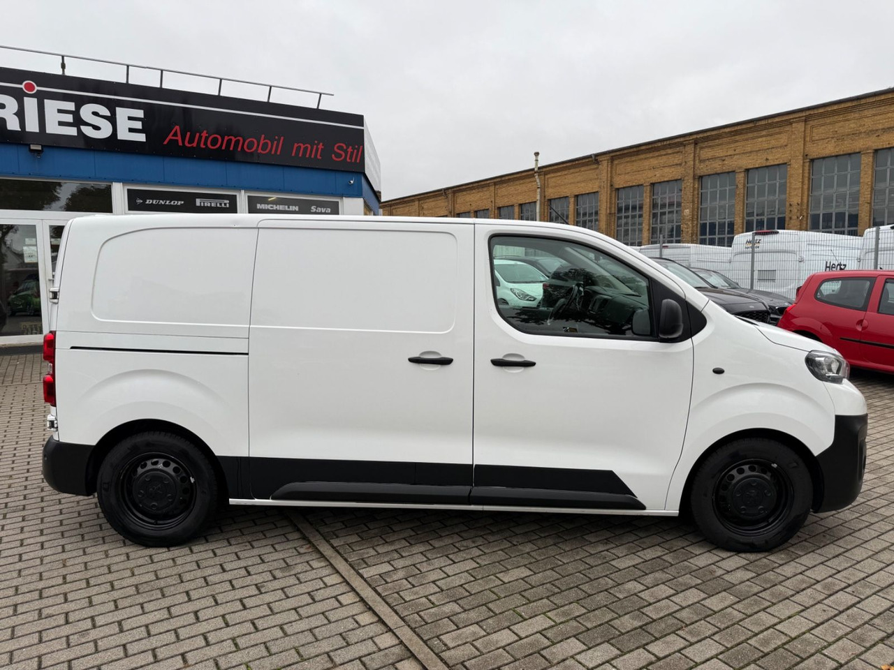 Peugeot Expert Kasten Premium L2 SHZ KLIMA STANDHEIZUNG - Mikrobus: obrázek 3 Peugeot Expert Kasten Premium L2 SHZ KLIMA STANDHEIZUNG - Mikrobus: obrázek 3