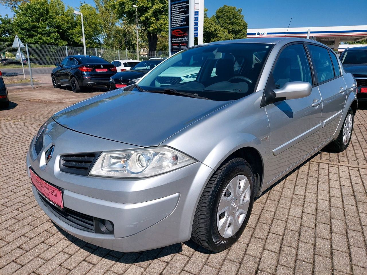 Renault Megane II Classic Lim. Avantage Klima Allwetter - Sedan: obrázek 3 Renault Megane II Classic Lim. Avantage Klima Allwetter - Sedan: obrázek 3