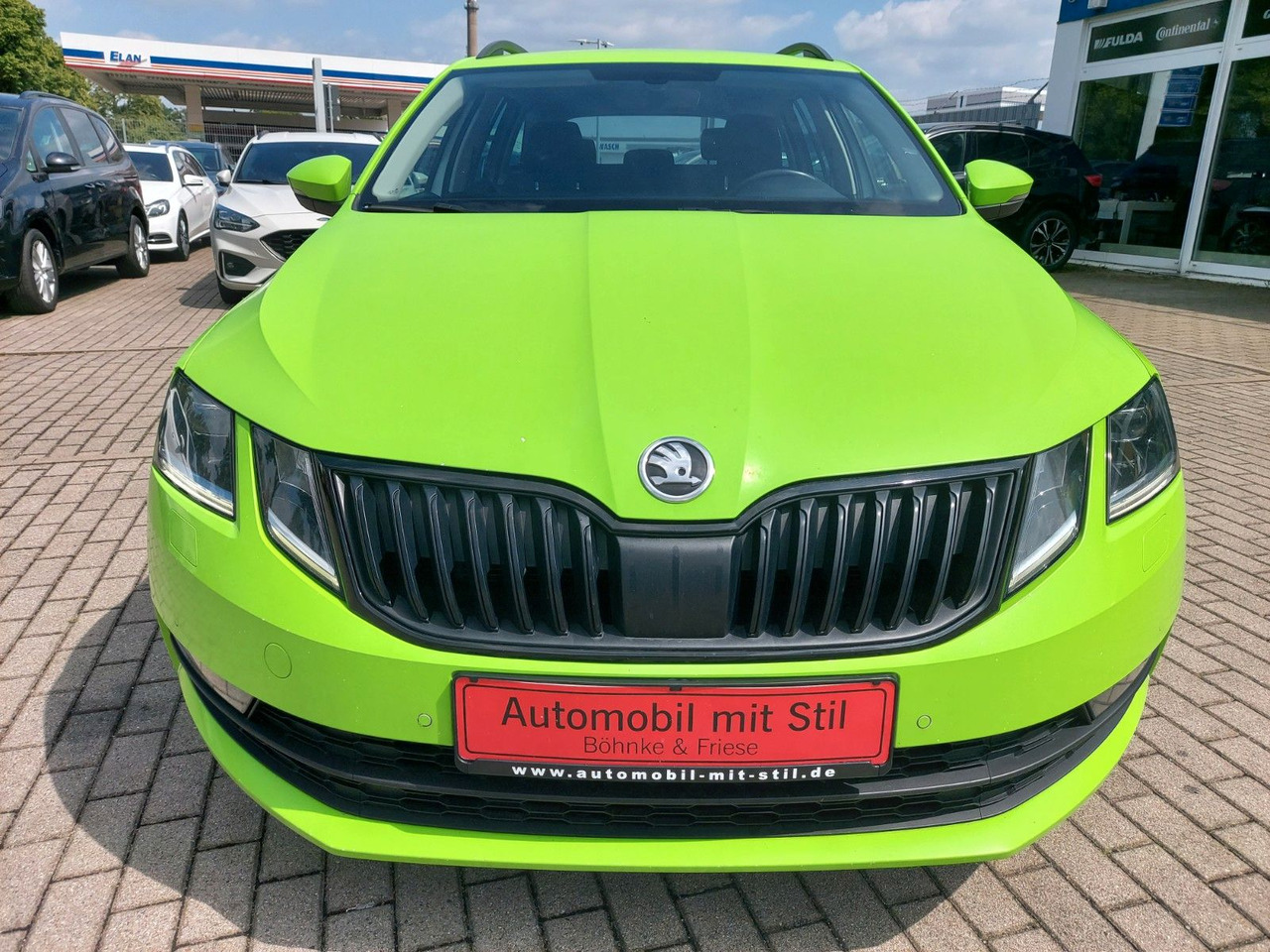 Skoda Octavia Combi Soleil DSG LED Radar ACC - Osobní auto: obrázek 4 Skoda Octavia Combi Soleil DSG LED Radar ACC - Osobní auto: obrázek 4
