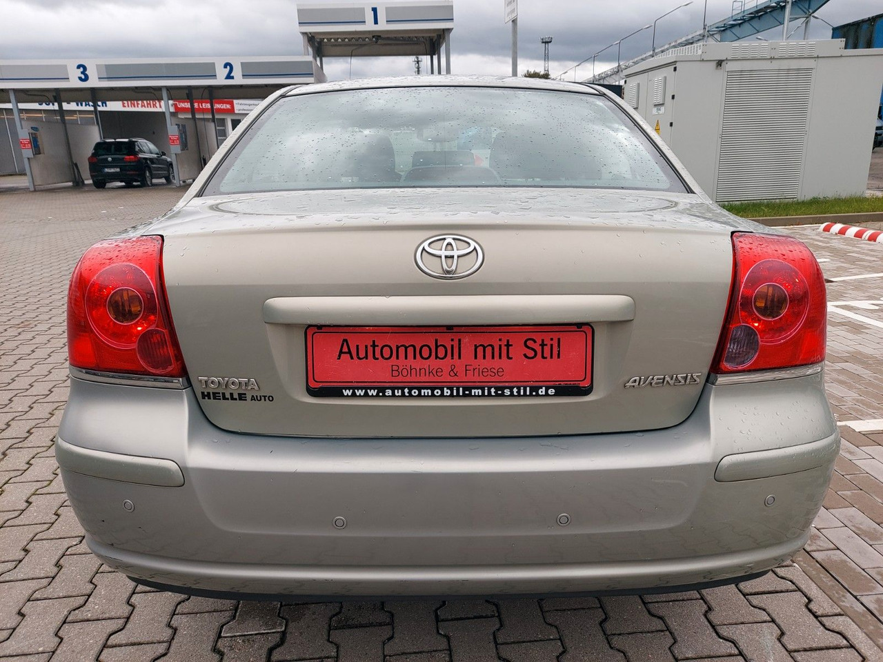 Toyota Avensis 1.8 VVT Lim. Klima Sitzheizung - Sedan: obrázek 5 Toyota Avensis 1.8 VVT Lim. Klima Sitzheizung - Sedan: obrázek 5