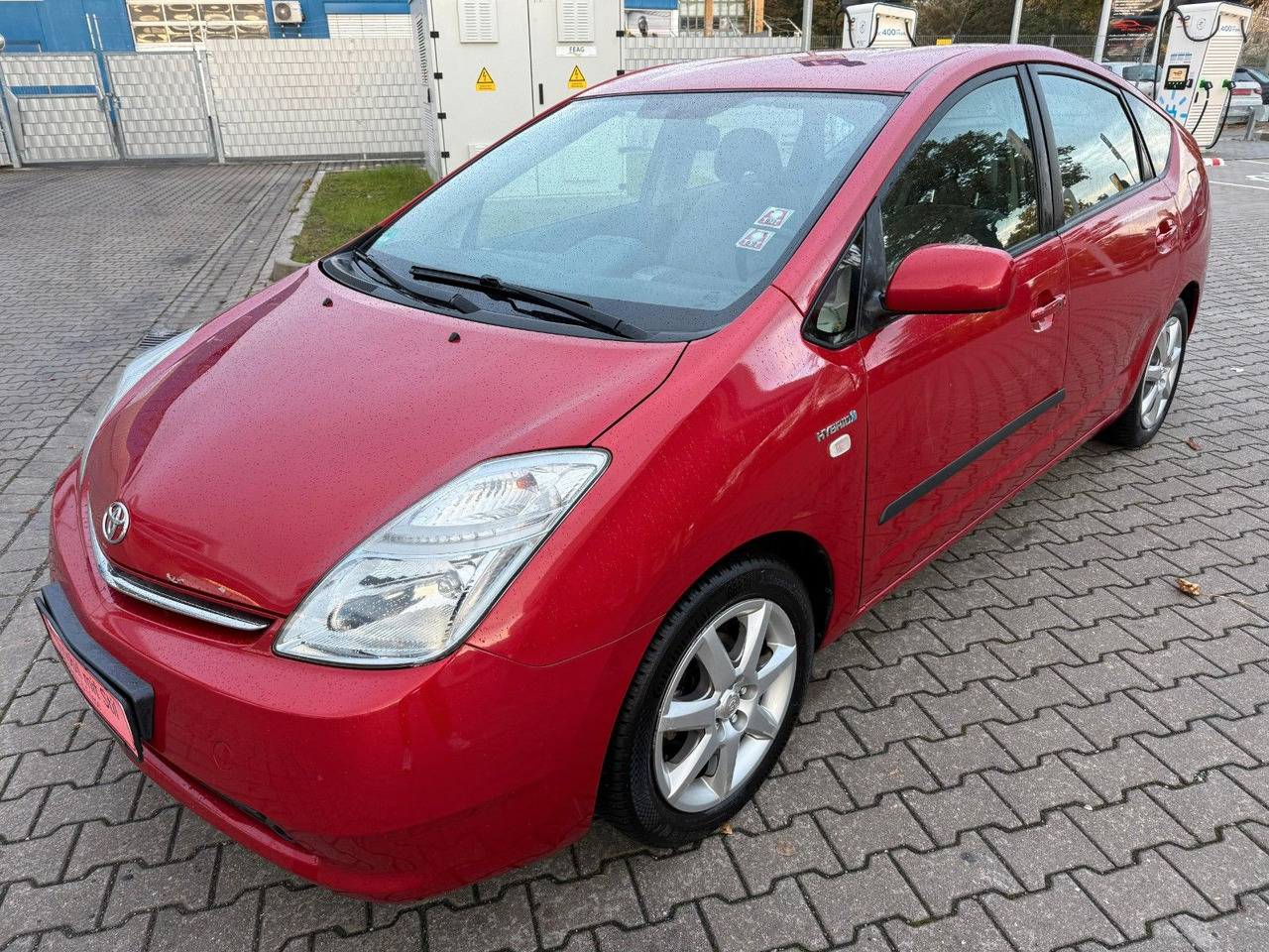 Toyota Prius Sol Automatik Klima Tempomat Bluetooth - Sedan: obrázek 1 Toyota Prius Sol Automatik Klima Tempomat Bluetooth - Sedan: obrázek 1