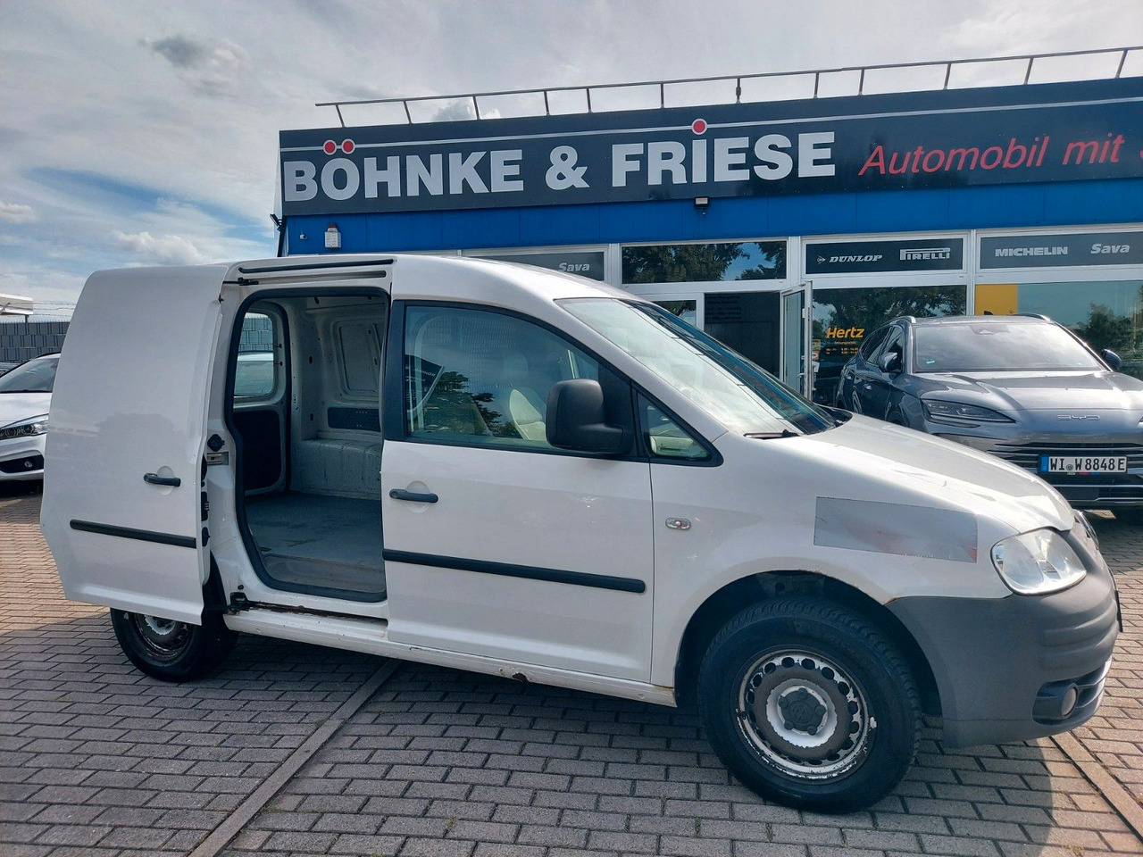Volkswagen Caddy Kasten Kombi 1.9 TDi - Mikrobus: obrázek 2 Volkswagen Caddy Kasten Kombi 1.9 TDi - Mikrobus: obrázek 2