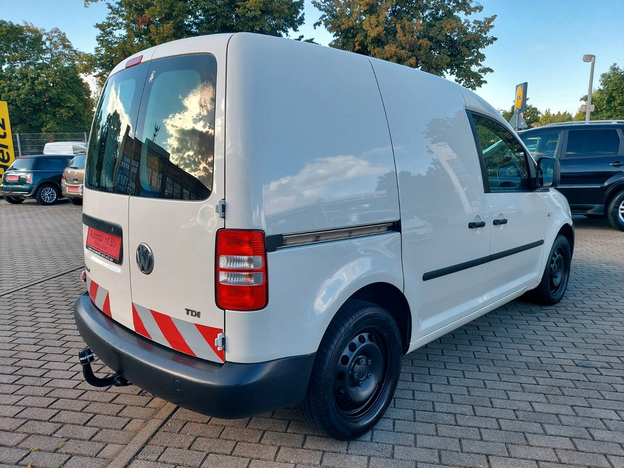 Volkswagen Caddy Kasten Kombi Klima AHK - Mikrobus: obrázek 5 Volkswagen Caddy Kasten Kombi Klima AHK - Mikrobus: obrázek 5