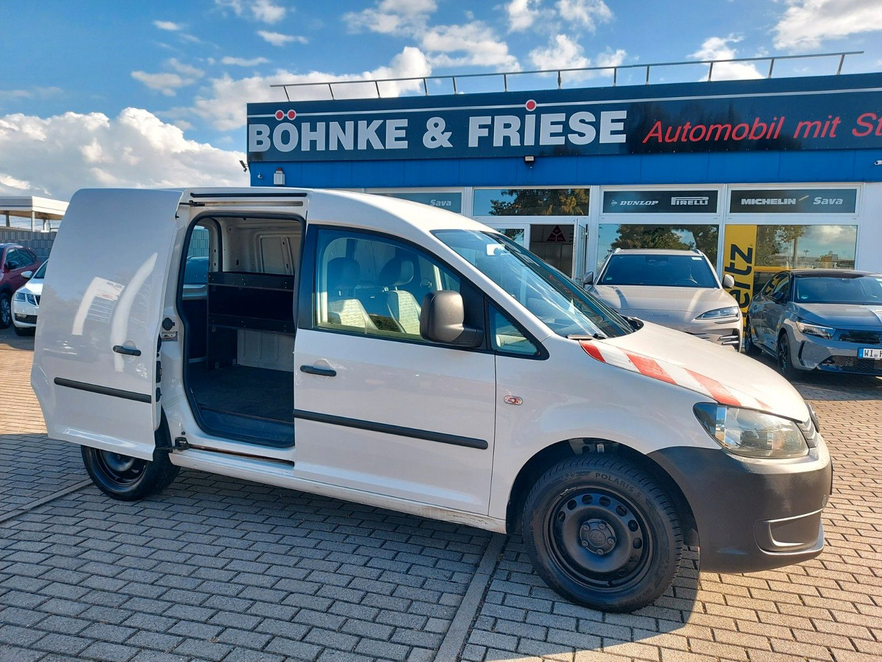 Volkswagen Caddy Kasten Kombi Klima AHK - Mikrobus: obrázek 1 Volkswagen Caddy Kasten Kombi Klima AHK - Mikrobus: obrázek 1