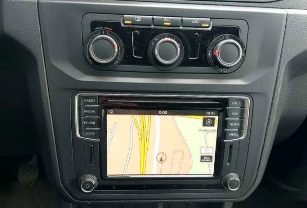 Volkswagen Caddy Nfz Kasten 4Motion 4x4 Klima - Mikrobus: obrázek 2 Volkswagen Caddy Nfz Kasten 4Motion 4x4 Klima - Mikrobus: obrázek 2