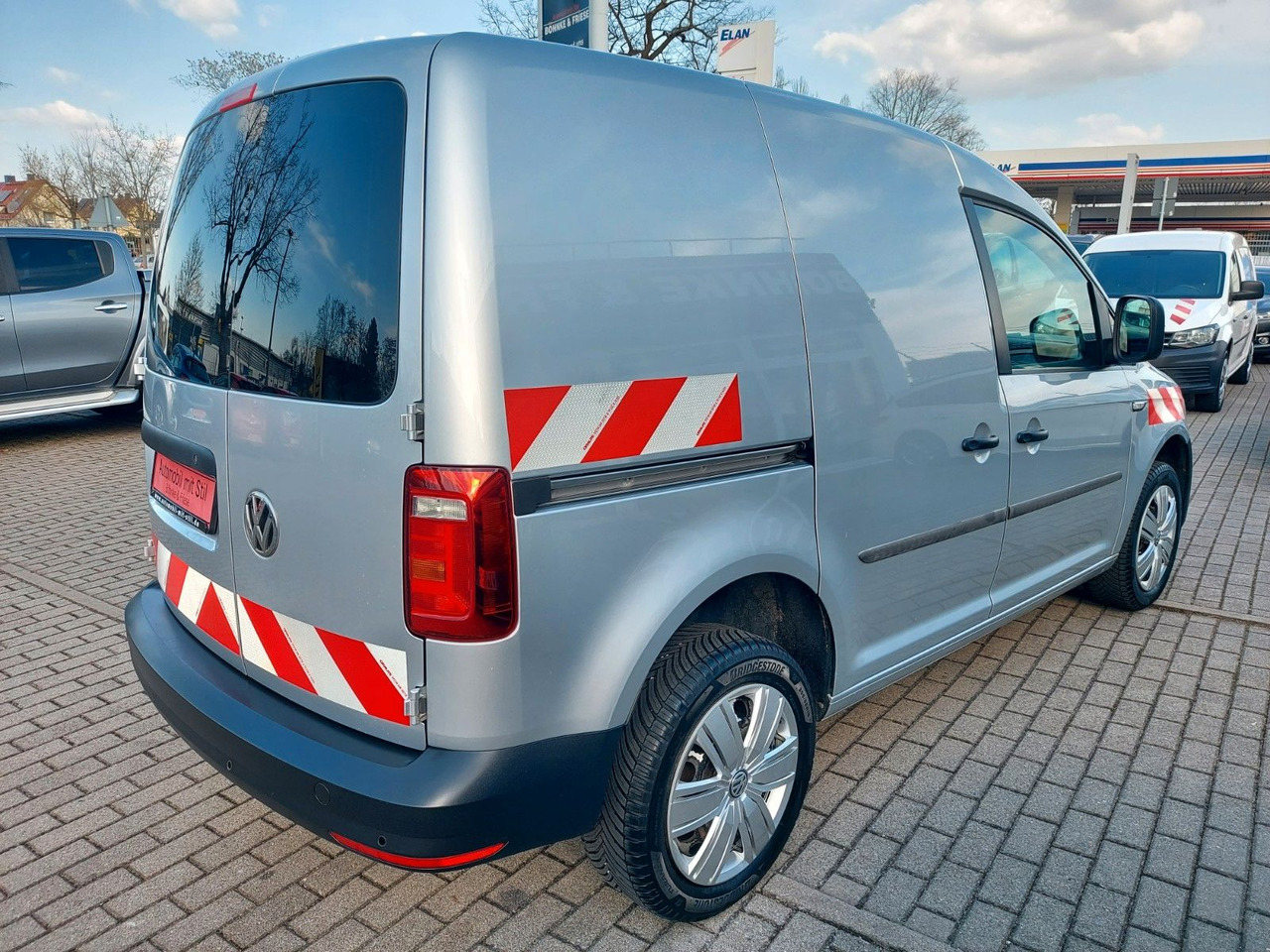 Mikrobus Volkswagen Caddy Nfz Kasten BMT 4Motion Navi Klima Standhei: obrázek 8