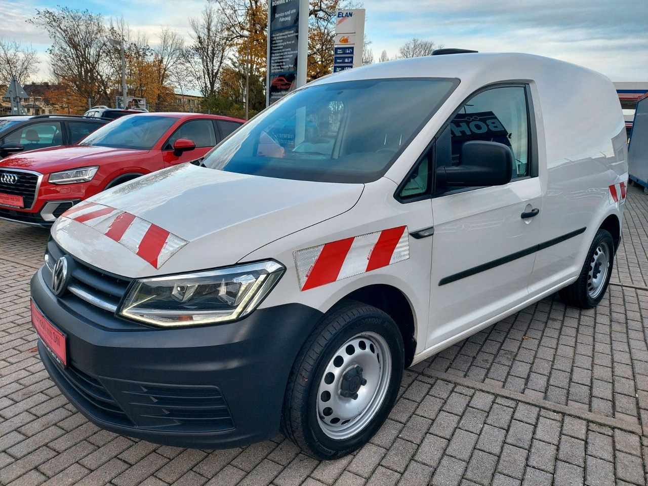 Volkswagen Caddy Nfz Kasten BMT LED AHK 11/26 TÜV - Mikrobus: obrázek 4 Volkswagen Caddy Nfz Kasten BMT LED AHK 11/26 TÜV - Mikrobus: obrázek 4