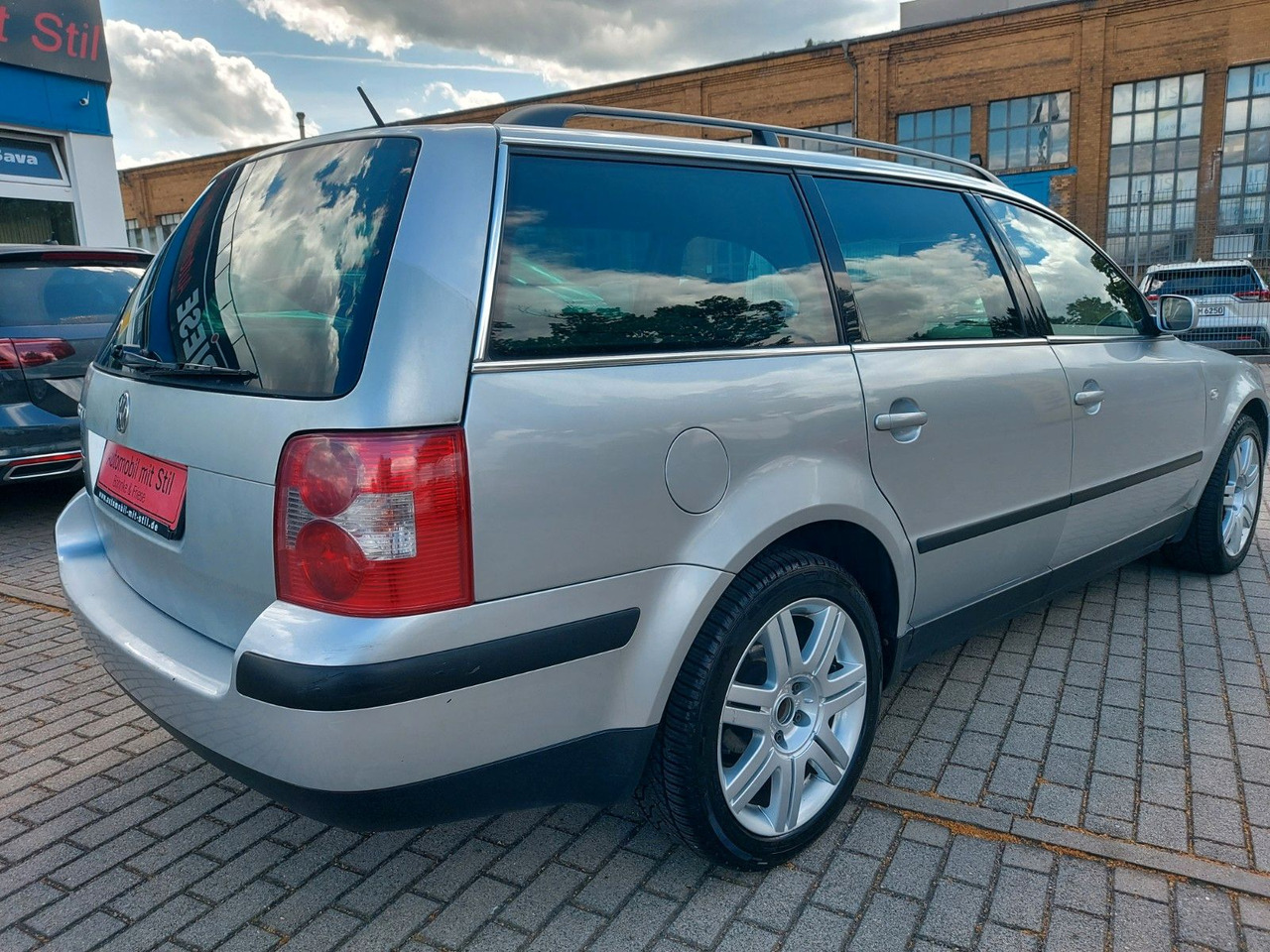 Volkswagen Passat Variant Family Klima Sitzheizung - Osobní auto: obrázek 4 Volkswagen Passat Variant Family Klima Sitzheizung - Osobní auto: obrázek 4