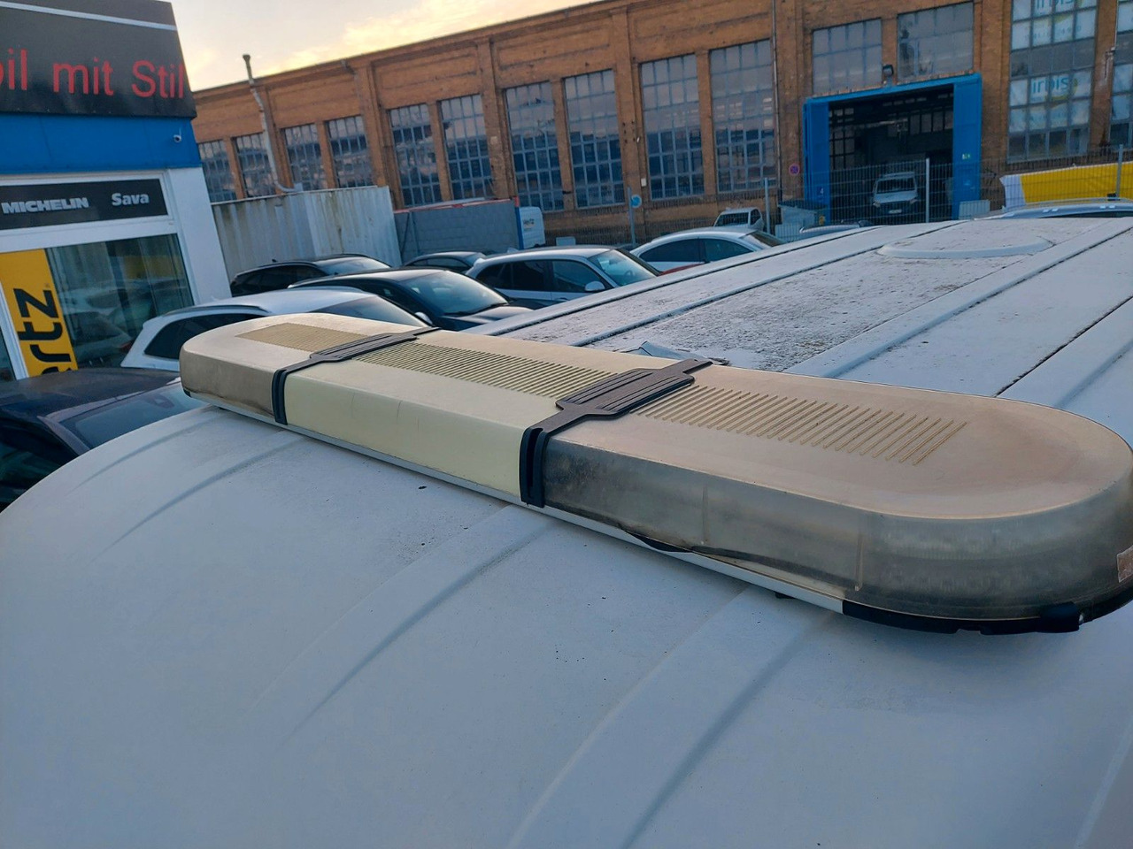 Volkswagen T5 Transporter Kasten 4x4 Kombi hoch Standheiz - Mikrobus: obrázek 3 Volkswagen T5 Transporter Kasten 4x4 Kombi hoch Standheiz - Mikrobus: obrázek 3