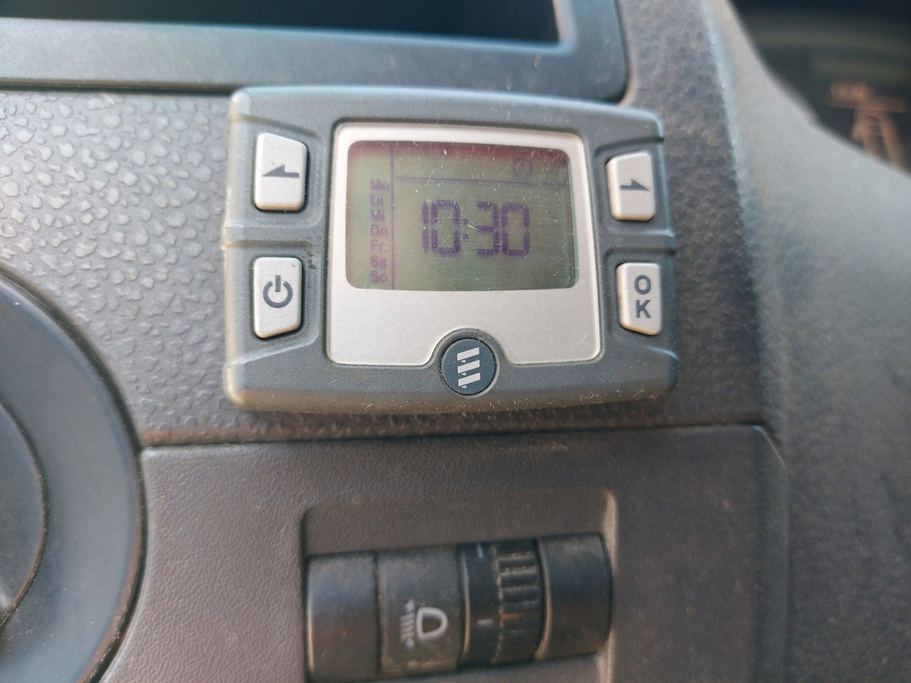 Volkswagen T5 Transporter Kasten Kombi lang 4Motion - Mikrobus: obrázek 4 Volkswagen T5 Transporter Kasten Kombi lang 4Motion - Mikrobus: obrázek 4