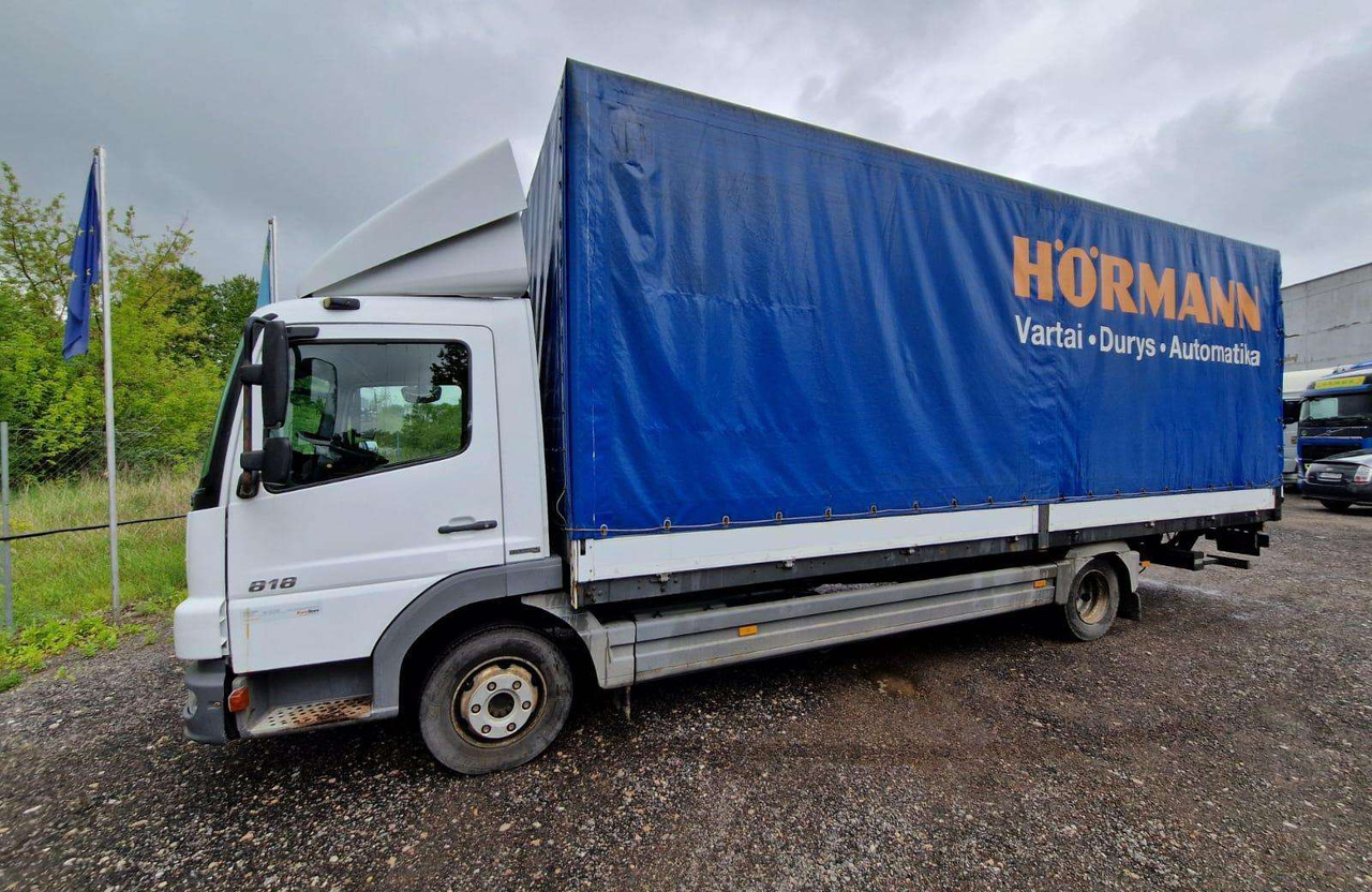 Mercedes-Benz Atego - Plachtový nákladní auto: obrázek 2 Mercedes-Benz Atego - Plachtový nákladní auto: obrázek 2