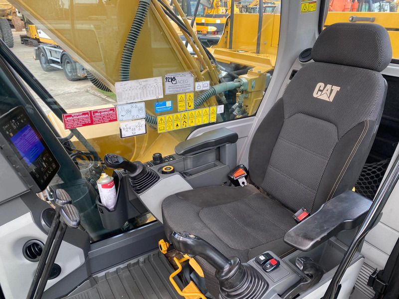 Caterpillar 323 07 (next gen) NVT - Pásové rýpadlo: obrázek 4 Caterpillar 323 07 (next gen) NVT - Pásové rýpadlo: obrázek 4