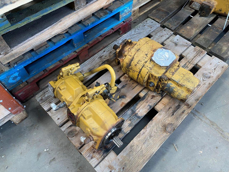 Caterpillar D11 Hydraulic Gear Pump 16E-5294 - Hydraulické čerpadlo: obrázek 1 Caterpillar D11 Hydraulic Gear Pump 16E-5294 - Hydraulické čerpadlo: obrázek 1
