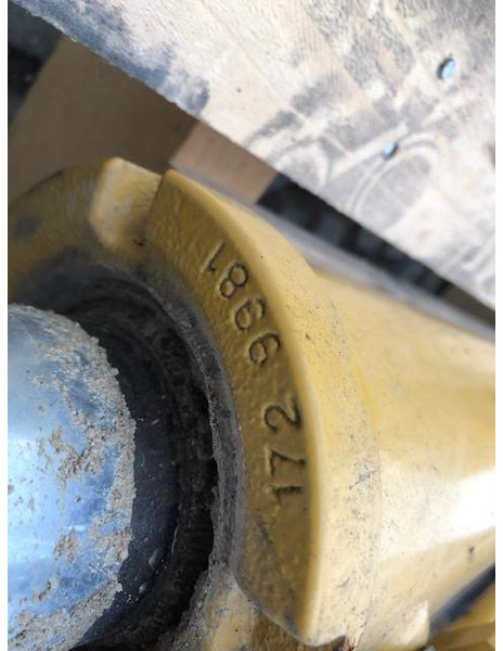 Caterpillar D6 R/T Lift Cilinder OEM 2274008/2274007 - Hydraulika: obrázek 3 Caterpillar D6 R/T Lift Cilinder OEM 2274008/2274007 - Hydraulika: obrázek 3