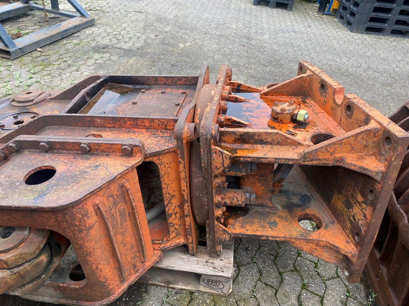 NPK S-24XCR - Demoliční nůžky: obrázek 5 NPK S-24XCR - Demoliční nůžky: obrázek 5