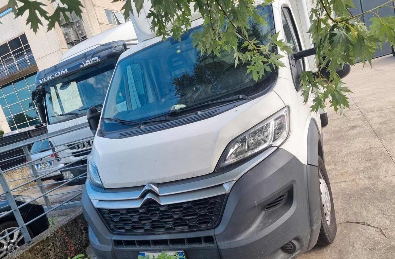 CITROEN JUMPER 35 EURO 6 FURGONATO - Skříňový nákladní auto: obrázek 2 CITROEN JUMPER 35 EURO 6 FURGONATO - Skříňový nákladní auto: obrázek 2