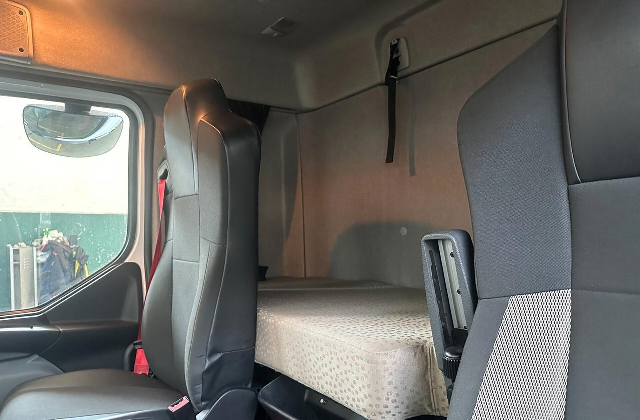 RENAULT MIDLIM D13.250 AUTOTELAIO CABINA LETTO EUR - Podvozek s kabinou: obrázek 5 RENAULT MIDLIM D13.250 AUTOTELAIO CABINA LETTO EUR - Podvozek s kabinou: obrázek 5