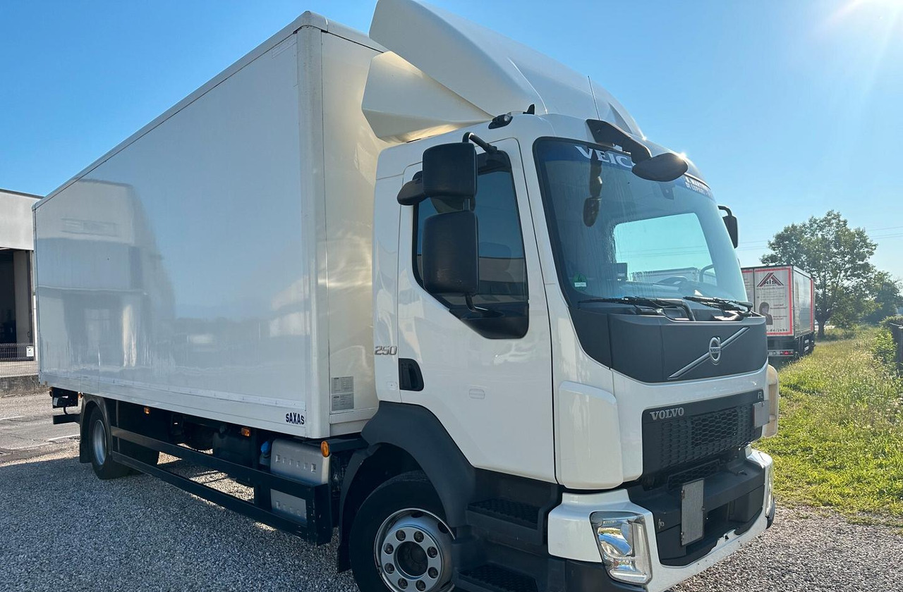 Volvo FL 250 EURO 6 FURGONE E SPONDA - Skříňový nákladní auto: obrázek 2 Volvo FL 250 EURO 6 FURGONE E SPONDA - Skříňový nákladní auto: obrázek 2