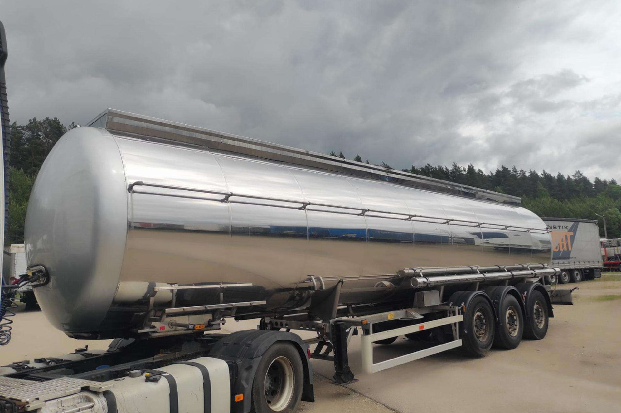 Farcinox - Cisternový návěs: obrázek 1 Farcinox - Cisternový návěs: obrázek 1