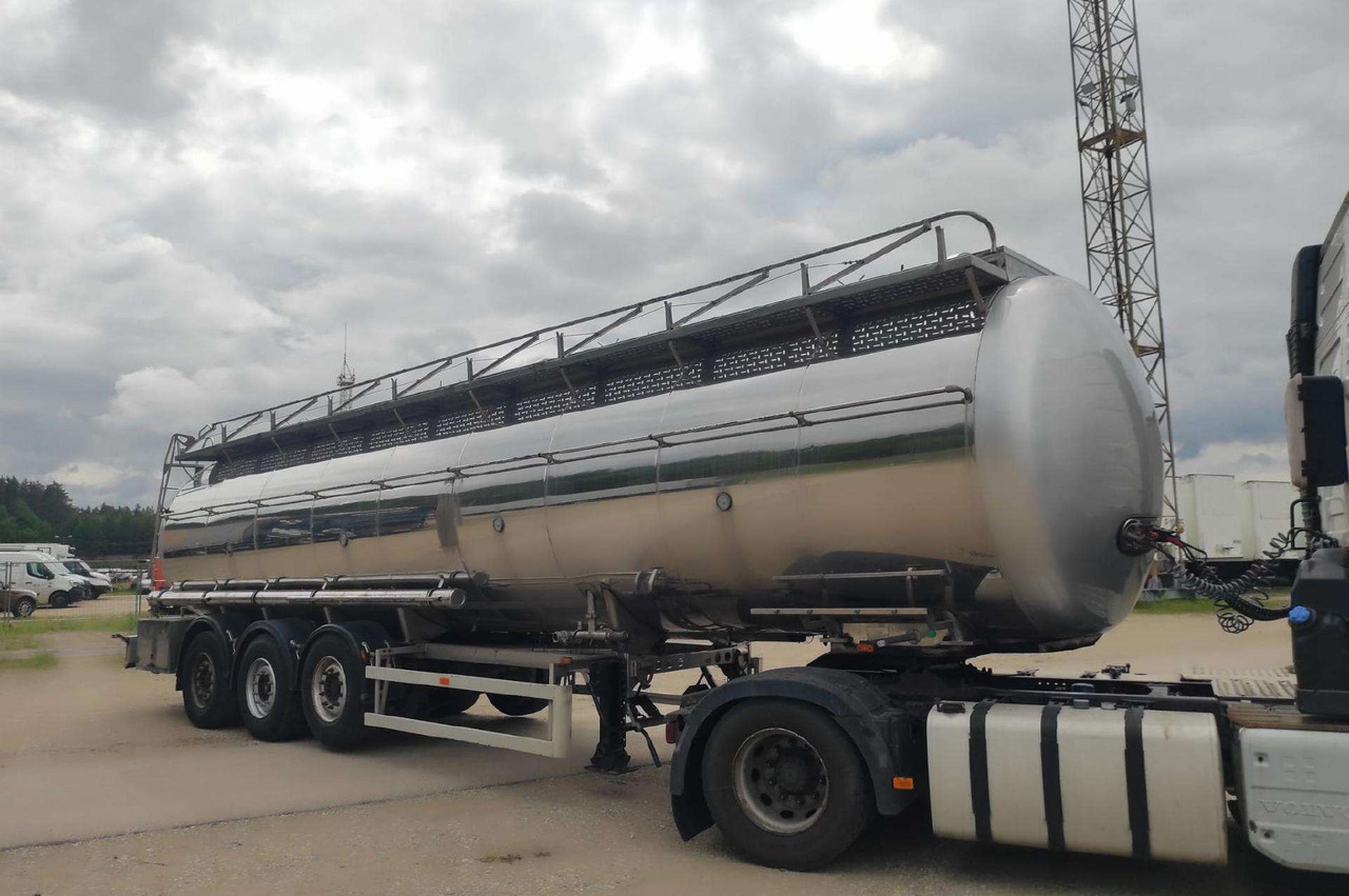 Farcinox - Cisternový návěs: obrázek 2 Farcinox - Cisternový návěs: obrázek 2