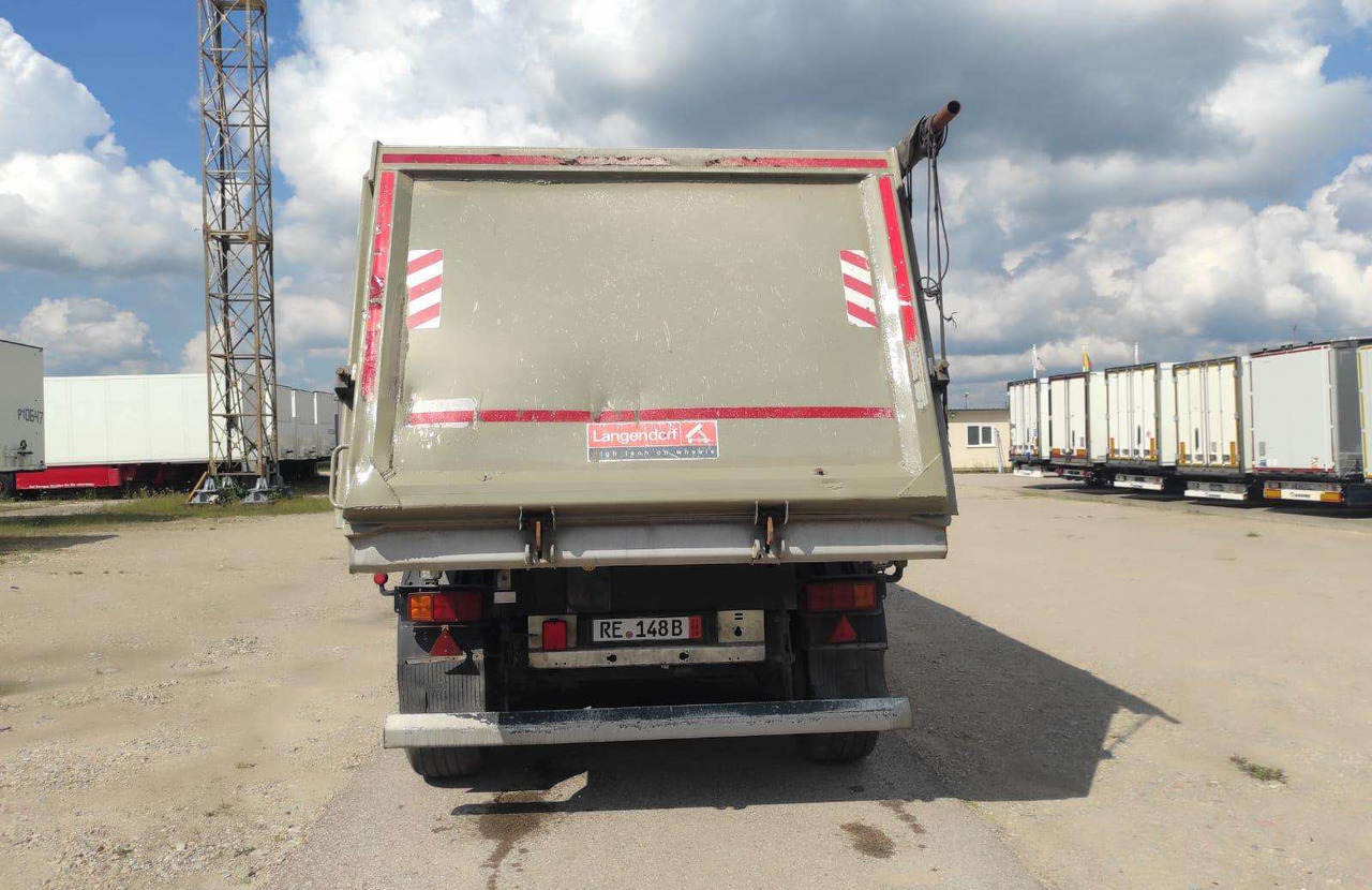 Langendorf SKA24/28 - Sklápěcí návěs: obrázek 2 Langendorf SKA24/28 - Sklápěcí návěs: obrázek 2
