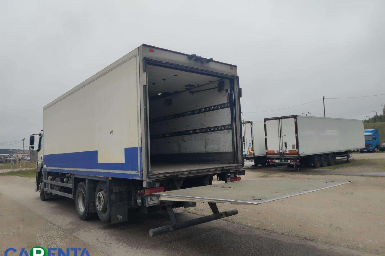 Mercedes-Benz AXOR 940.20 - Chladírenský nákladní automobil: obrázek 3 Mercedes-Benz AXOR 940.20 - Chladírenský nákladní automobil: obrázek 3