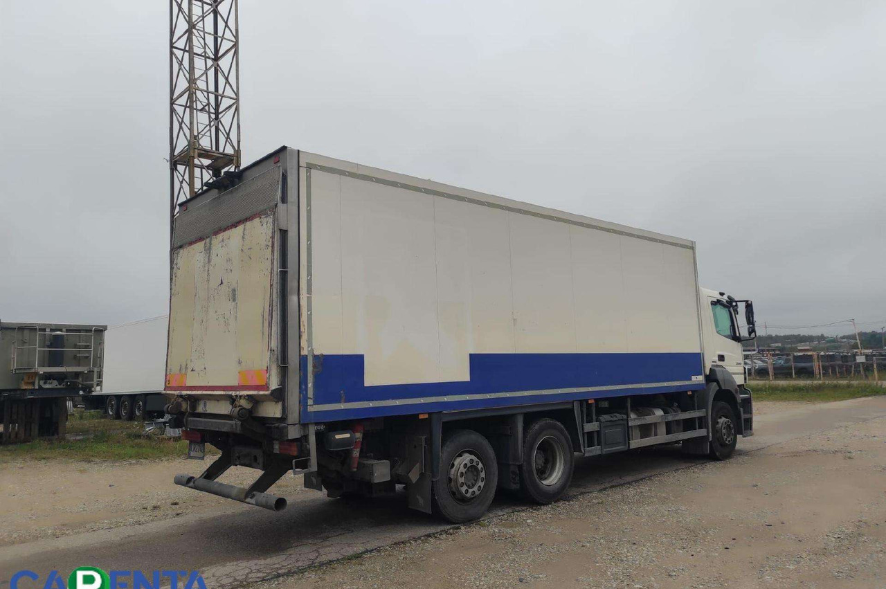 Mercedes-Benz AXOR 940.20 - Chladírenský nákladní automobil: obrázek 4 Mercedes-Benz AXOR 940.20 - Chladírenský nákladní automobil: obrázek 4