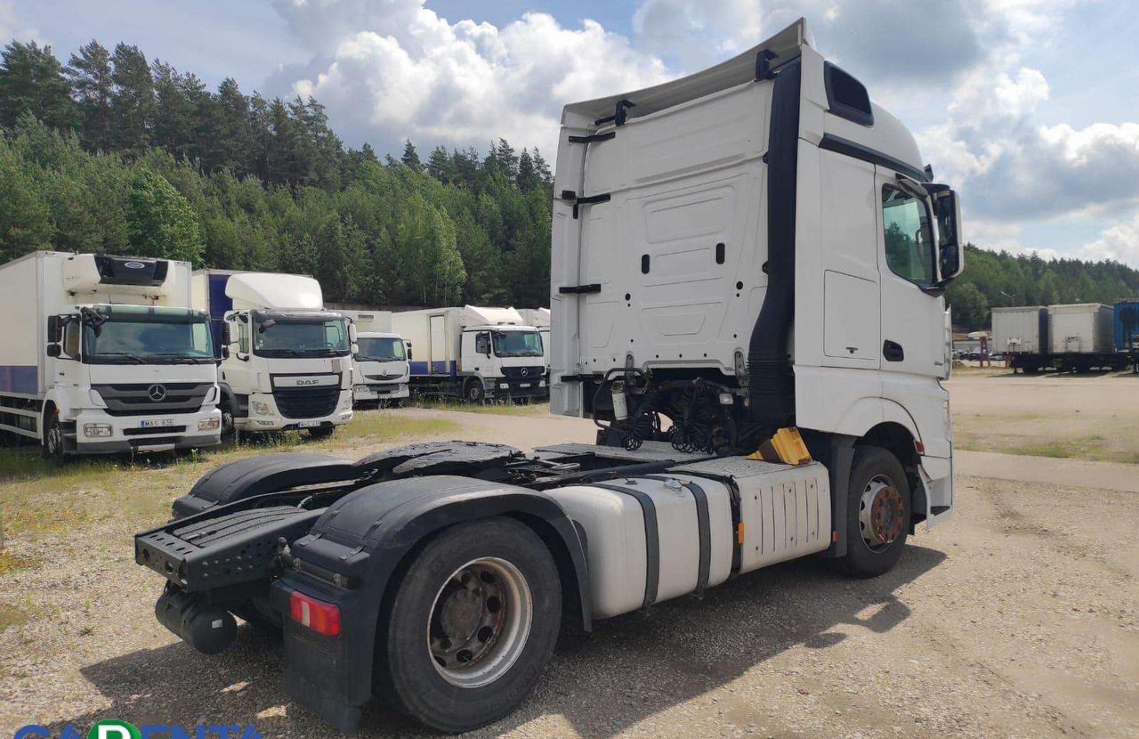 Mercedes-Benz Actros 1845 - Tahač: obrázek 3 Mercedes-Benz Actros 1845 - Tahač: obrázek 3