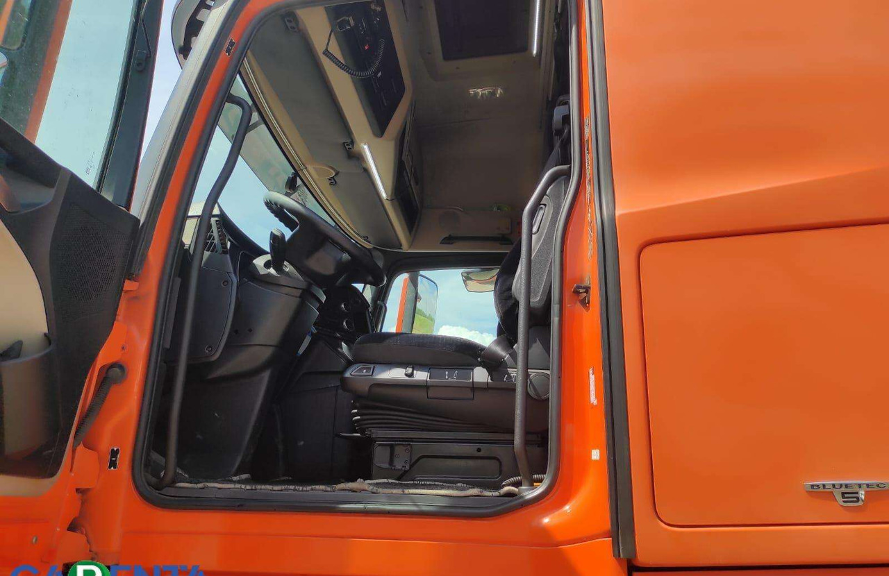 Mercedes-Benz Actros 1845 - Tahač: obrázek 5 Mercedes-Benz Actros 1845 - Tahač: obrázek 5