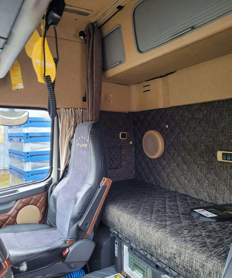 Volvo FH13 440AG - Tahač: obrázek 5 Volvo FH13 440AG - Tahač: obrázek 5