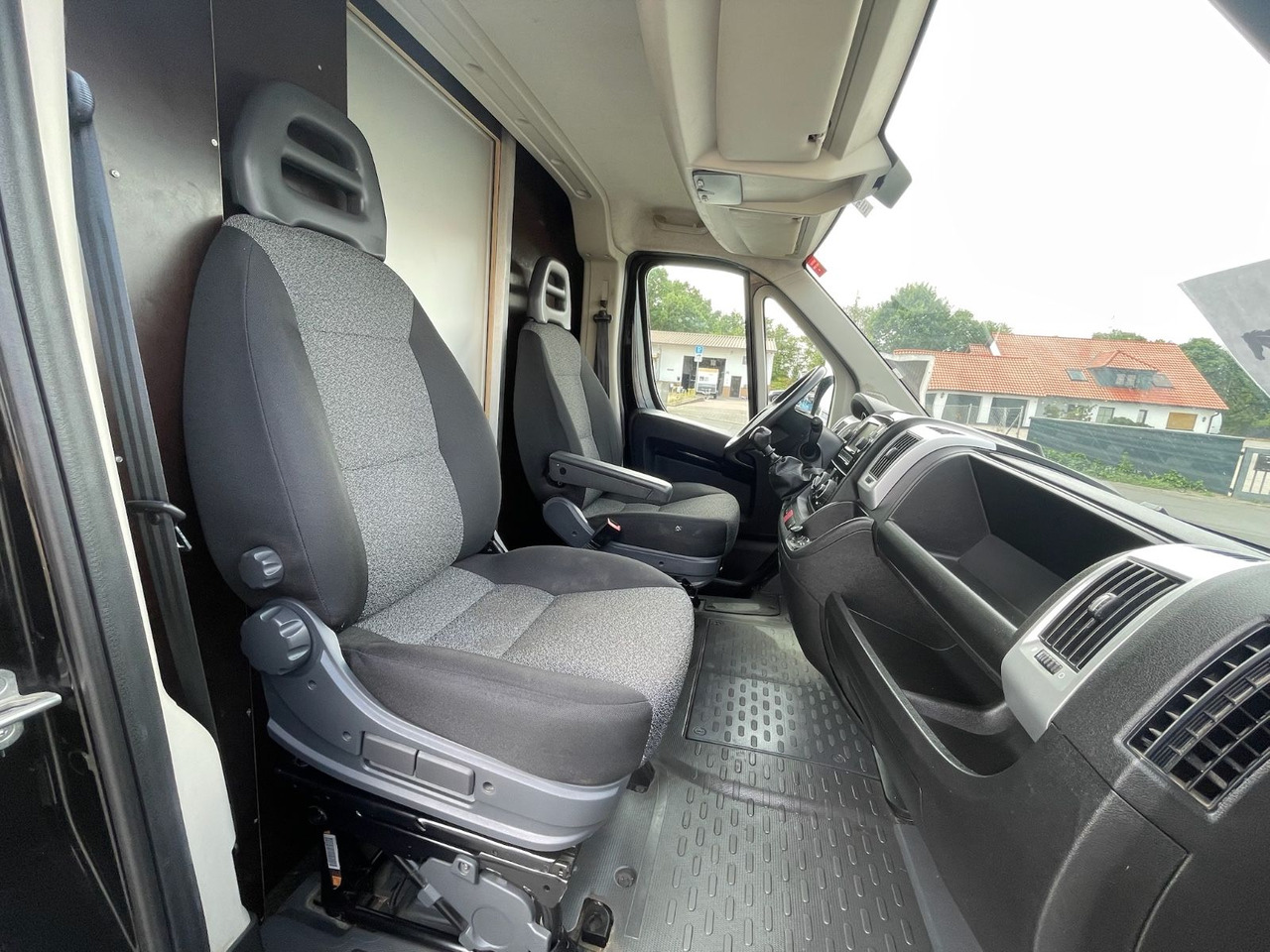 Malá dodávka Fiat Ducato 33 140 L2H2 Kastenwagen/AC/EU6c: obrázek 15